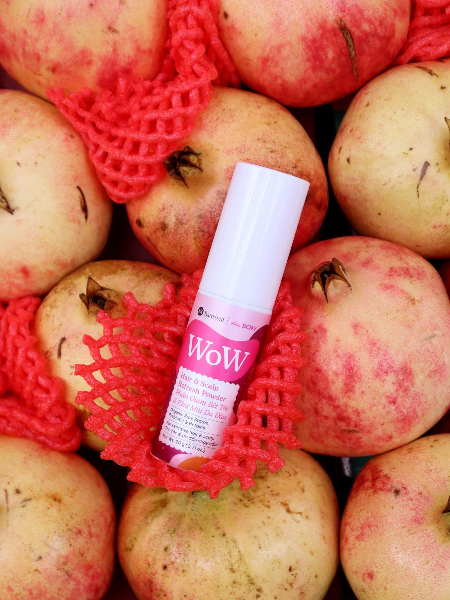 Mưa gió tóc bết, da đầu ngứa? 5 mẹo cực hay giúp tóc sạch bồng bềnh cả ngày!- Ảnh 4.