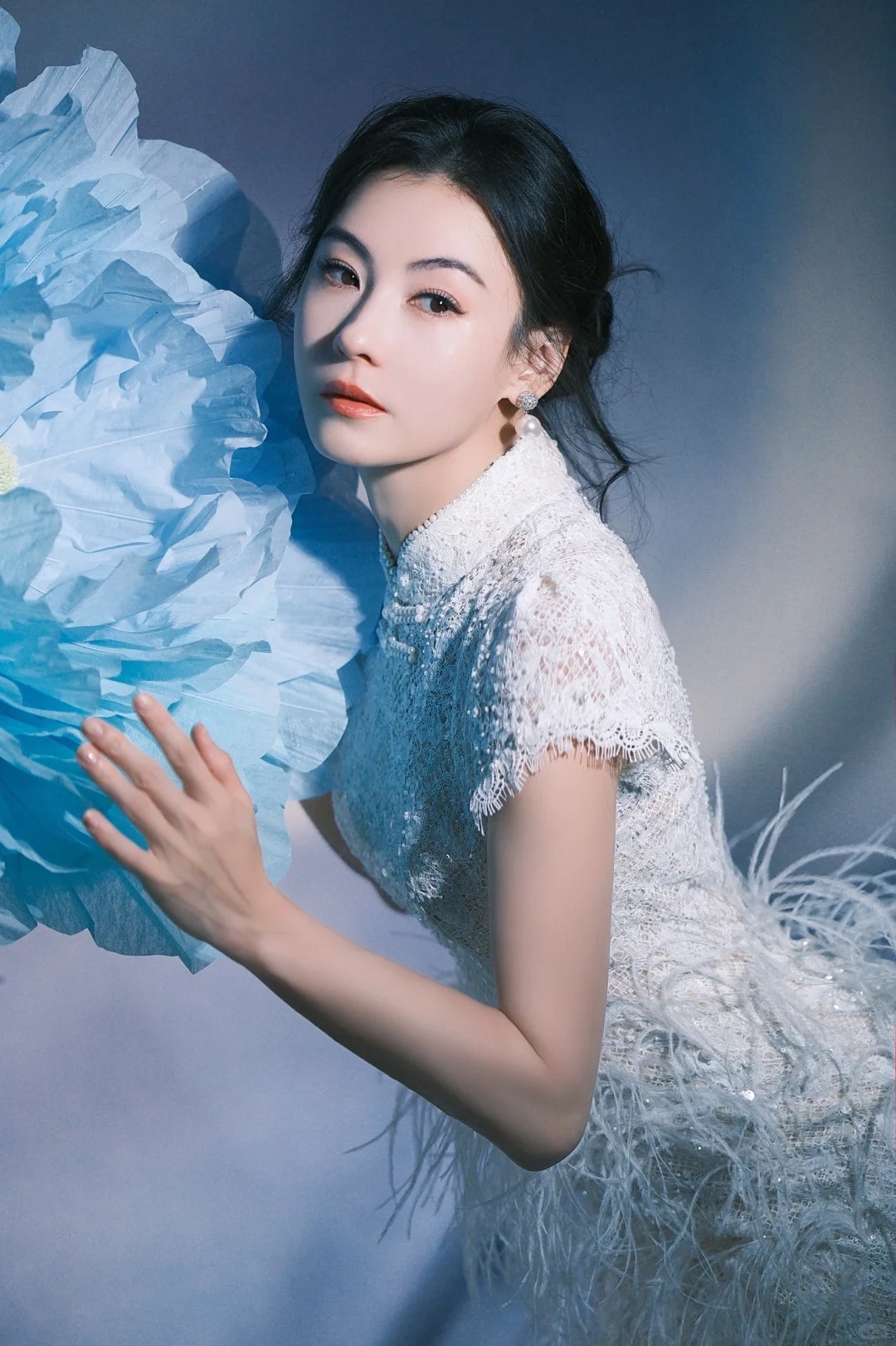 Phụ nữ tuổi trung niên nên học Trương Bá Chi 3 bí quyết “nuôi tướng đẹp” để may mắn và thành công trong năm 2026- Ảnh 1.