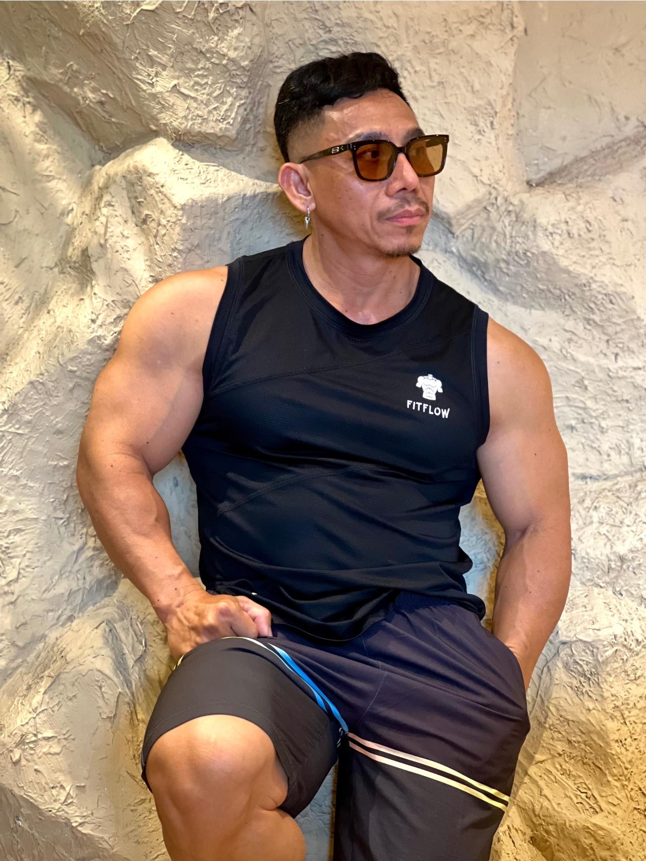 Phạm Văn Mách 50 tuổi cơ bắp vẫn cuồn cuộn, nhìn hình ảnh này tất cả ngỡ ngàng- Ảnh 3.