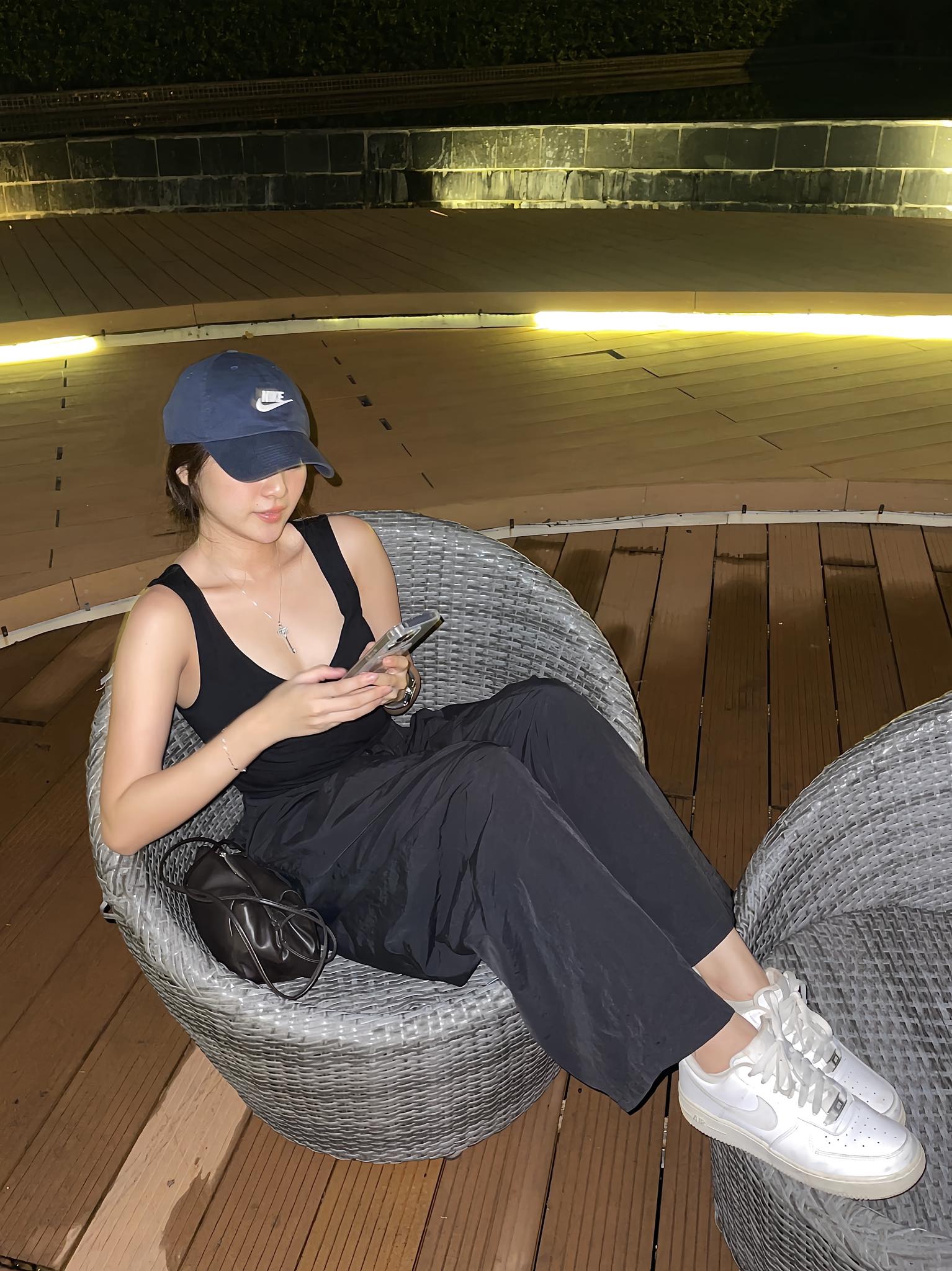 Mỹ nhân có cái tên kỳ lạ nhất Việt Nam: Đẹp sang như dát vàng lên mặt, mới 15 tuổi đã nổi tiếng khắp cả nước- Ảnh 4. Mỹ nhân có cái tên kỳ lạ nhất Việt Nam: Đẹp sang như dát vàng lên mặt, mới 15 tuổi đã nổi tiếng khắp cả nước- Ảnh 4.