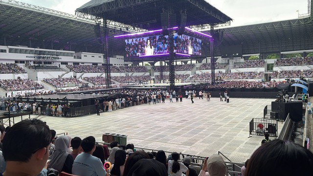 Sự hết thời của nhóm nữ từng lấn lướt BLACKPINK: Concert trống hoác 1/2 sân, album bán không nổi 1.000 bản- Ảnh 5.