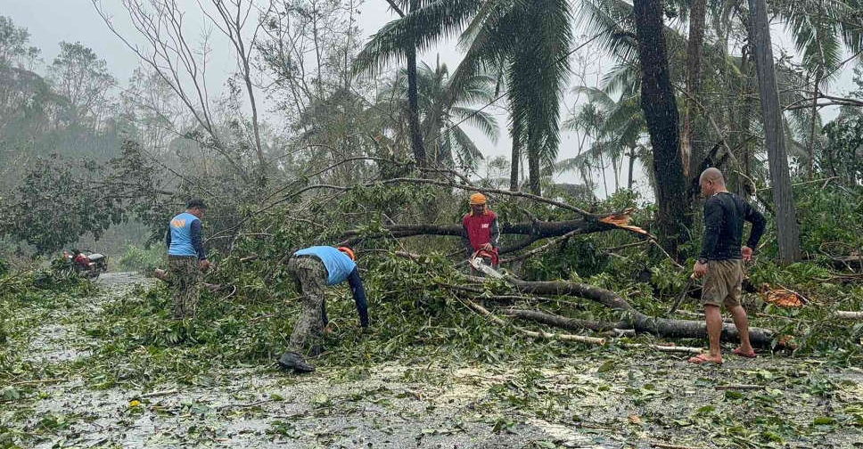 Đã có trường hợp tử vong đầu tiên do bão Kalmaegi: Hàng trăm nghìn người ảnh hưởng, phải sơ tán khẩn cấp- Ảnh 1. Đã có trường hợp tử vong đầu tiên do bão Kalmaegi: Hàng trăm nghìn người ảnh hưởng, phải sơ tán khẩn cấp- Ảnh 1.