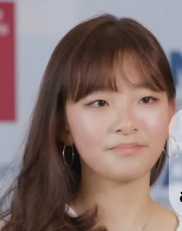 Căng nhất lúc này: Con gái 18 tuổi của Á hậu hàng đầu viết đơn 1.000 chữ tố cáo cha CEO ra tòa- Ảnh 1. Căng nhất lúc này: Con gái 18 tuổi của Á hậu hàng đầu viết đơn 1.000 chữ tố cáo cha CEO ra tòa- Ảnh 1.