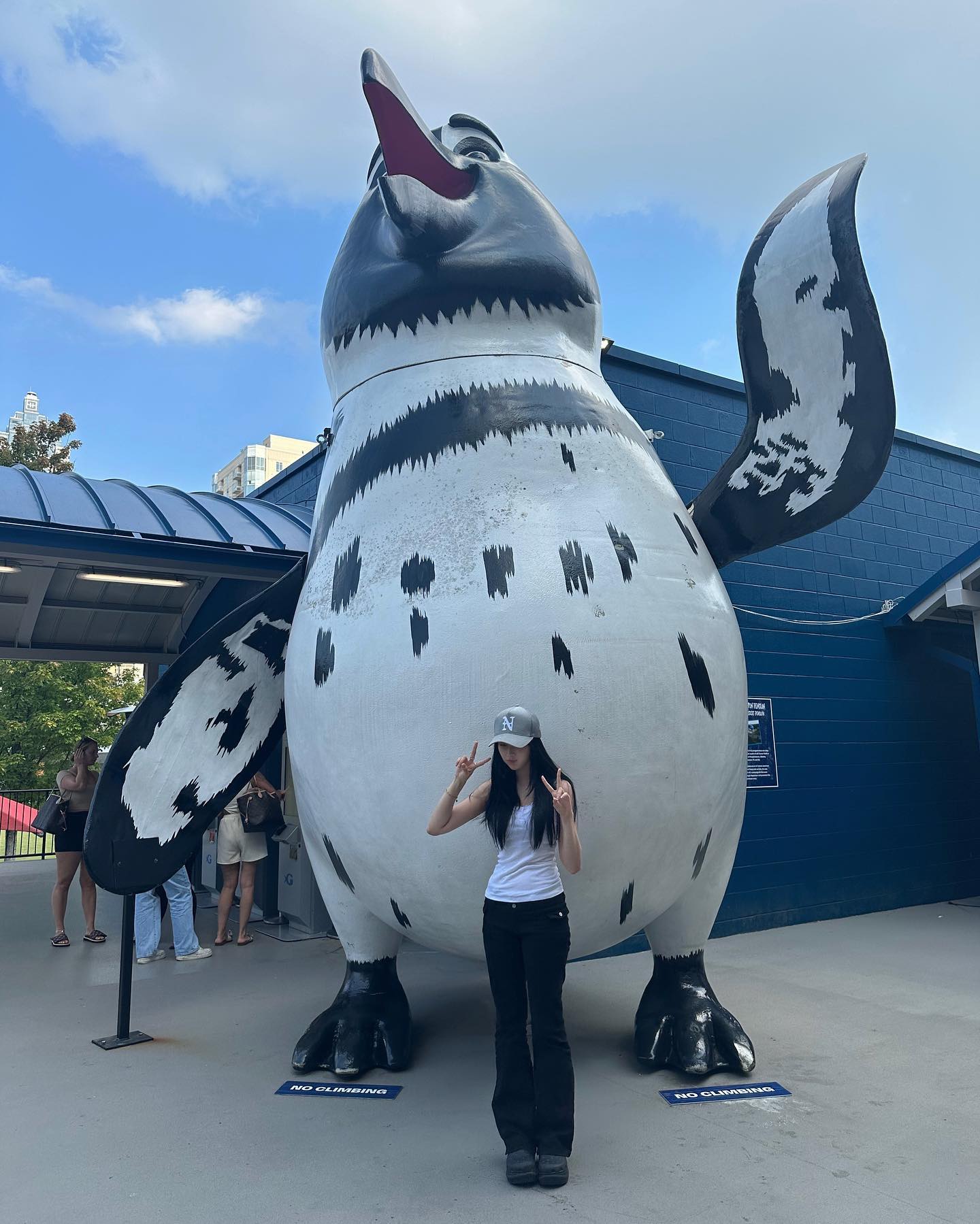 Quần ống loe giúp nữ thần Kpop kéo chiều cao lên 1m7- Ảnh 6.