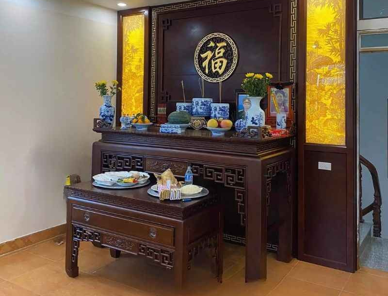 Vị trí đặt lọ hoa trên bàn thờ- Ảnh 3. Vị trí đặt lọ hoa trên bàn thờ- Ảnh 3.