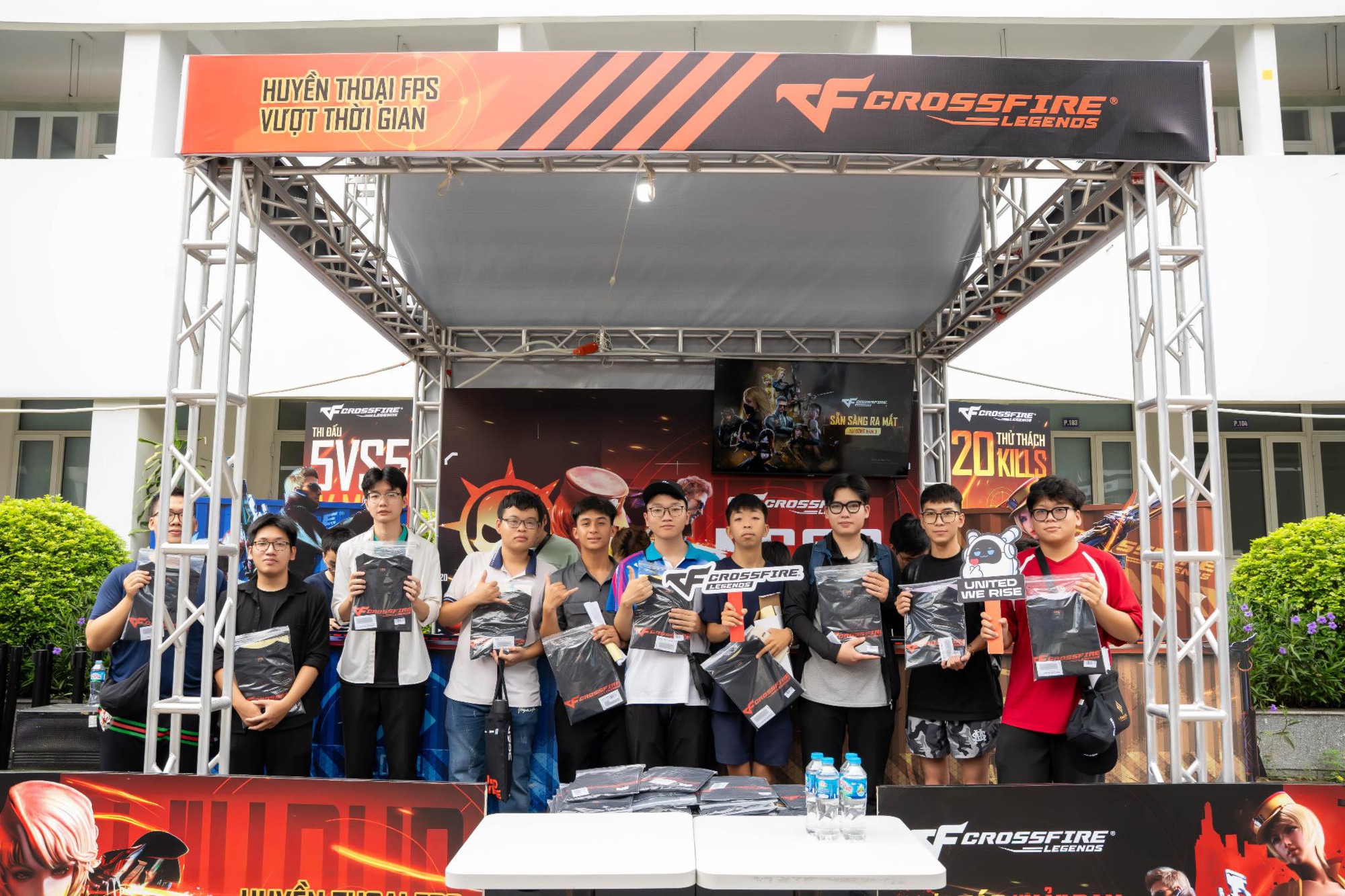 Crossfire: Legends đồng hành cùng NSOC 2025, khẳng định vị thế tiên phong lan toả văn hoá eSports lành mạnh đến cộng đồng sinh viên- Ảnh 2.