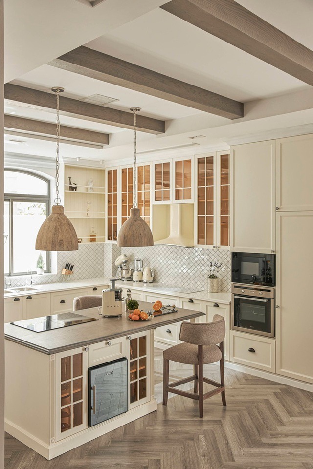 Phi vụ ngốn 10 tỷ của Hoa hậu Hương Giang- Ảnh 10.