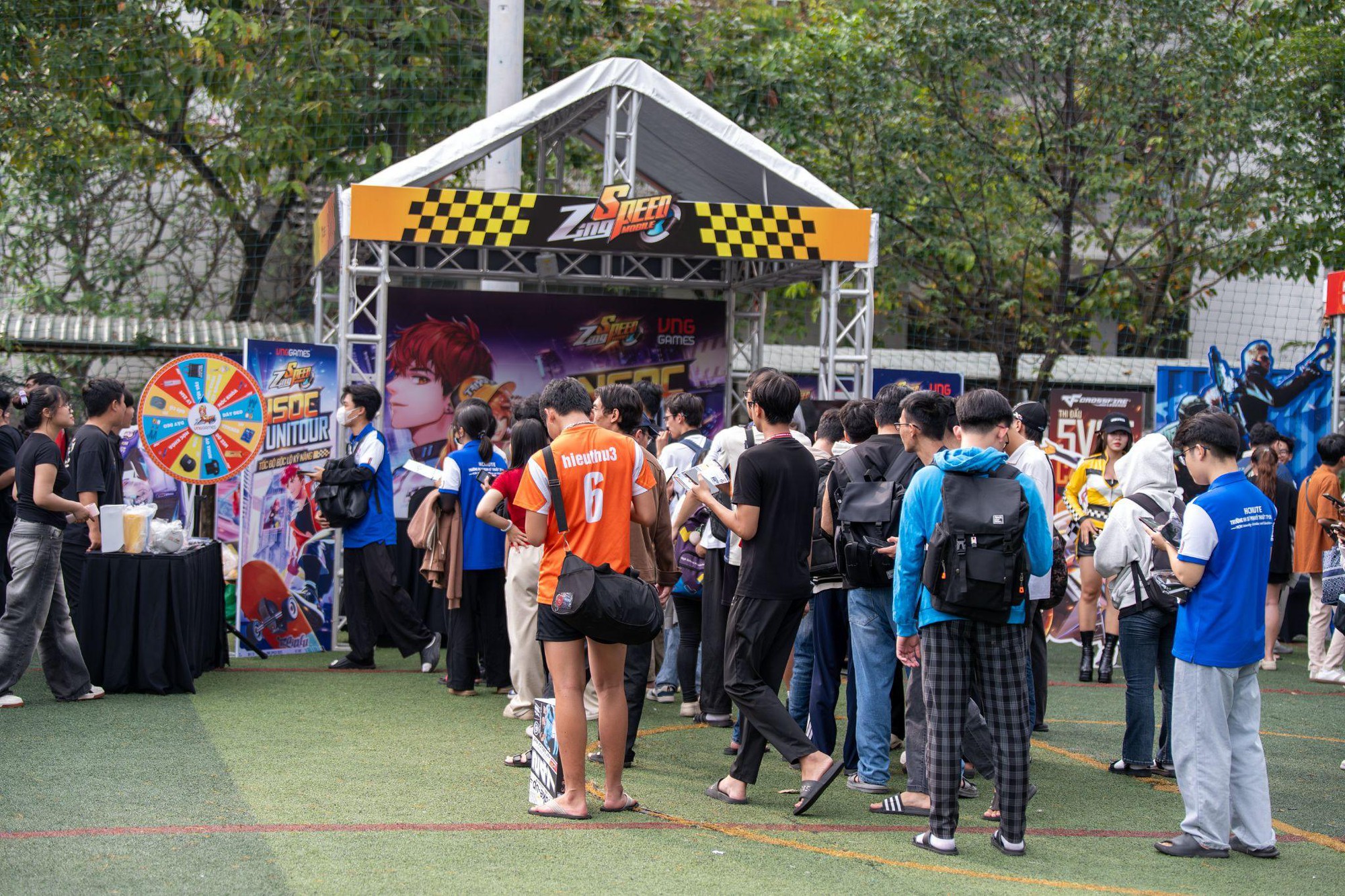ZingSpeed Mobile – Game đua xe đỉnh cao trên di động: Bật tốc độ cùng Gen Z tại NSOC Unitour- Ảnh 3. ZingSpeed Mobile – Game đua xe đỉnh cao trên di động: Bật tốc độ cùng Gen Z tại NSOC Unitour- Ảnh 3.