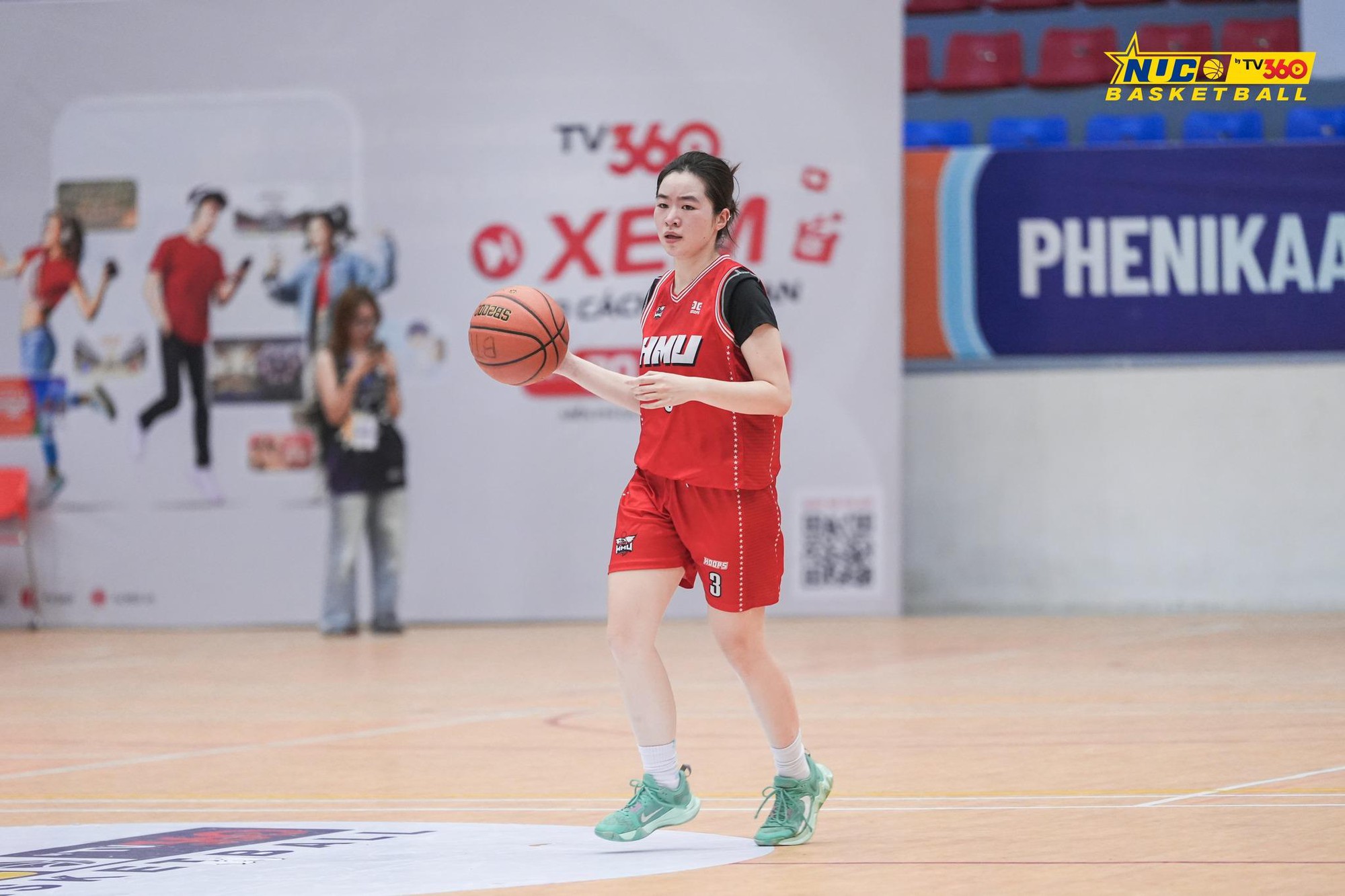 Giải Bóng rổ Sinh viên Toàn quốc 2025 – Cúp TV360: Sức hút kỷ lục, tinh thần “dẫn đầu cuộc chơi” bùng nổ!- Ảnh 3. Giải Bóng rổ Sinh viên Toàn quốc 2025 – Cúp TV360: Sức hút kỷ lục, tinh thần “dẫn đầu cuộc chơi” bùng nổ!- Ảnh 3.