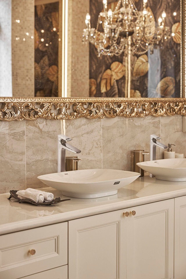 Phi vụ ngốn 10 tỷ của Hoa hậu Hương Giang- Ảnh 22.