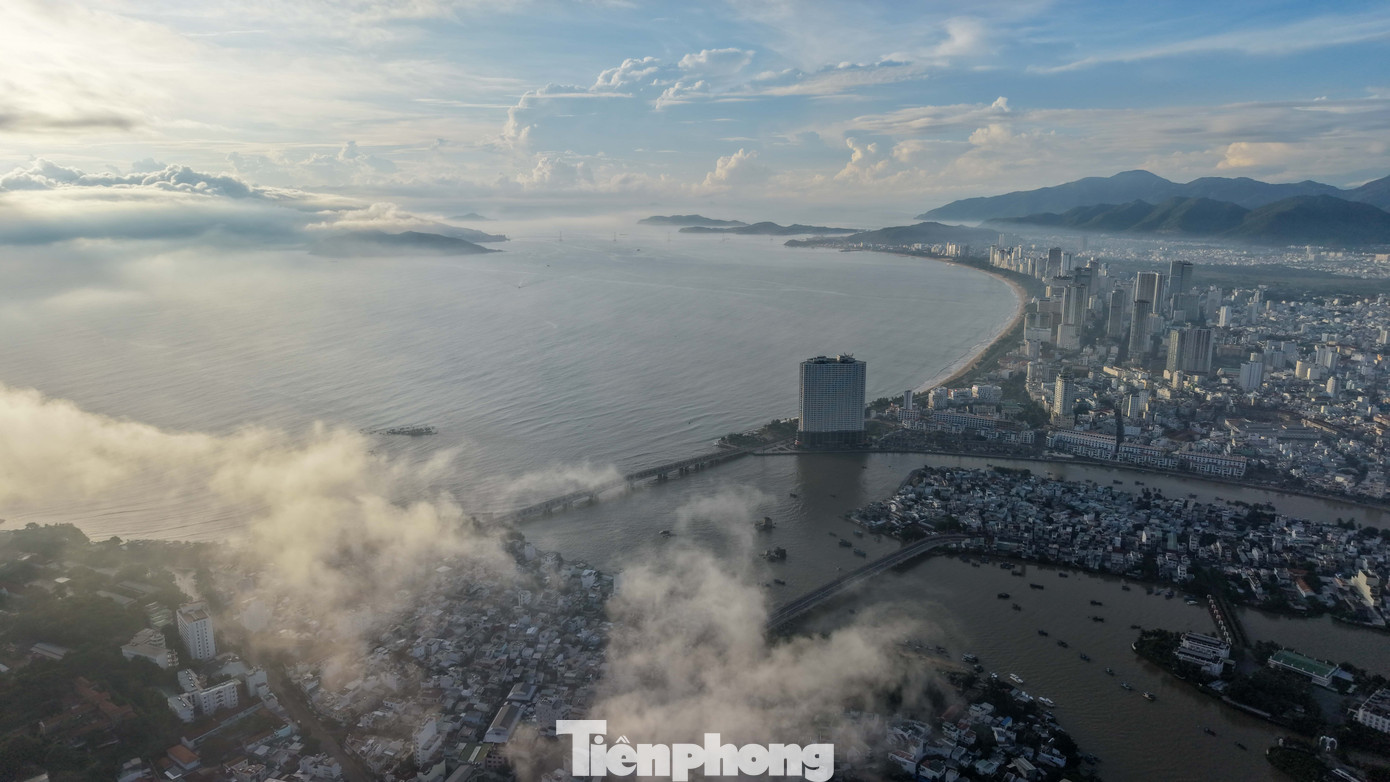 Lý do sương mù dày đặc phủ kín phố biển Nha Trang- Ảnh 5.
