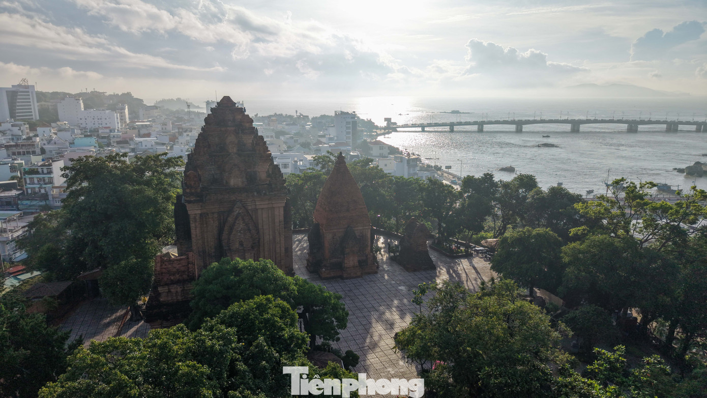 Lý do sương mù dày đặc phủ kín phố biển Nha Trang- Ảnh 6.