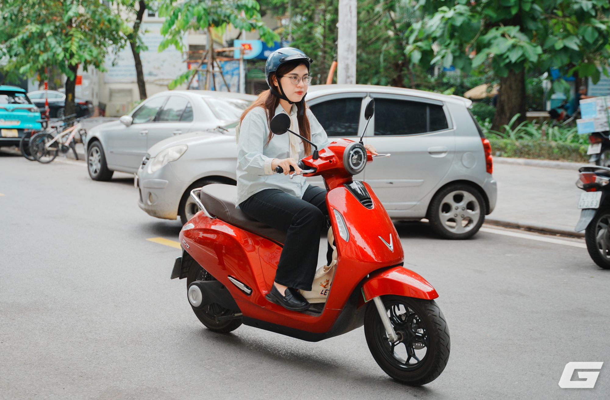 Người dùng phổ thông bắt đầu chuyển sang xe máy điện: Giải pháp tiết kiệm hay khởi đầu cho thay đổi lâu dài?- Ảnh 2. Người dùng phổ thông bắt đầu chuyển sang xe máy điện: Giải pháp tiết kiệm hay khởi đầu cho thay đổi lâu dài?- Ảnh 2.