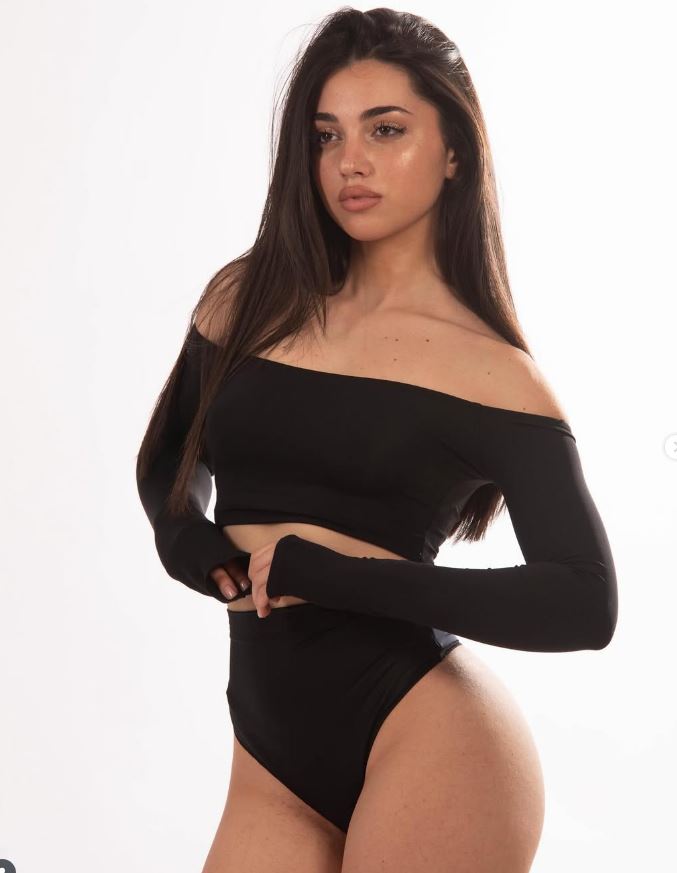 Mỹ nhân người Ý rộ tin hẹn hò với Lamine Yamal xinh đẹp cỡ nào?- Ảnh 3. Mỹ nhân người Ý rộ tin hẹn hò với Lamine Yamal xinh đẹp cỡ nào?- Ảnh 3.