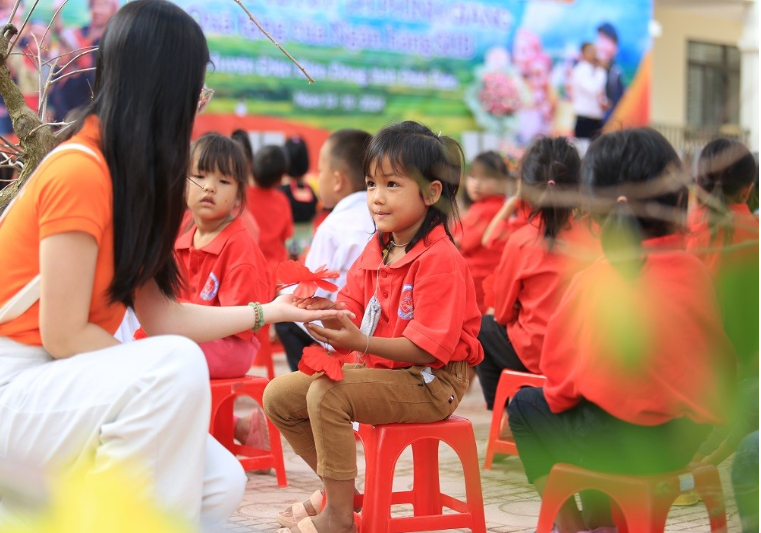 Chạm những khoảnh khắc hạnh phúc thường nhật- Ảnh 1. Chạm những khoảnh khắc hạnh phúc thường nhật- Ảnh 1.