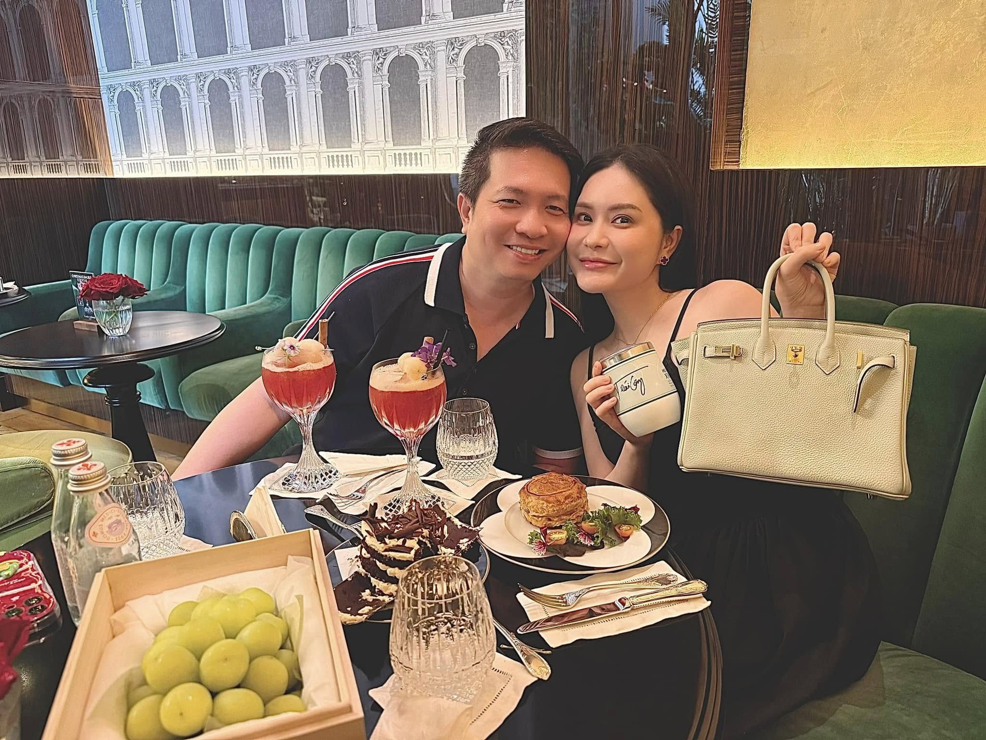 Chân dung Nguyễn Quốc Vũ - chồng Đoàn Di Băng vừa bị bắt- Ảnh 2. Chân dung Nguyễn Quốc Vũ - chồng Đoàn Di Băng vừa bị bắt- Ảnh 2.