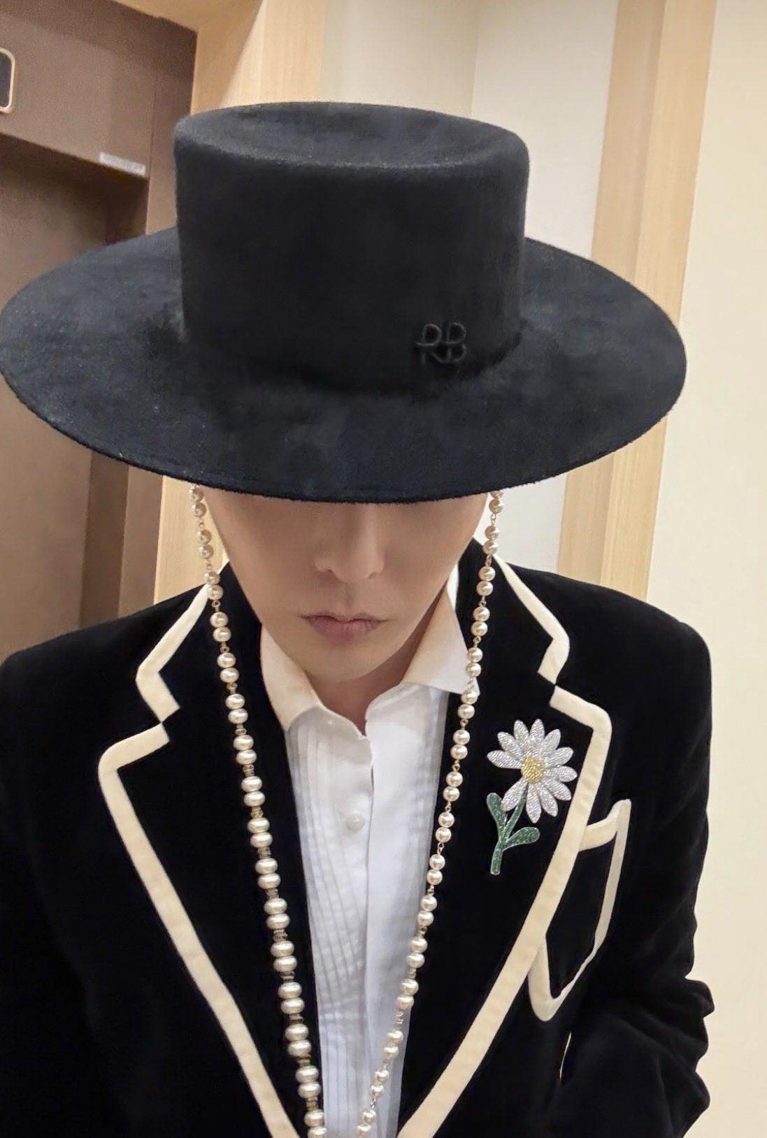 Mỹ nam đẹp đến mức là "ngoại lệ của Bộ Quốc phòng" cúi mình trước 1 người- Ảnh 7.