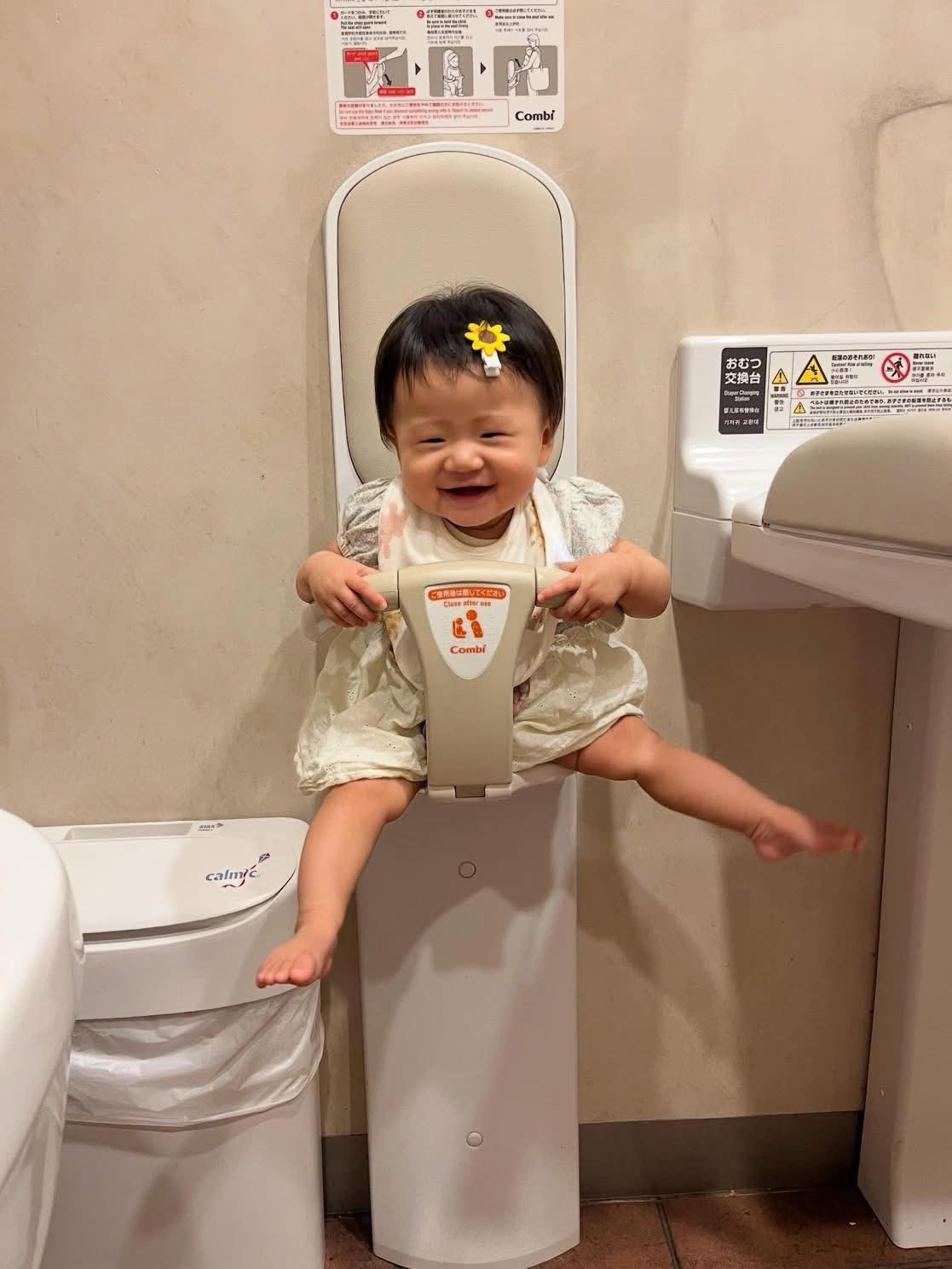 Khách Việt trầm trồ với 1 thứ trong nhà vệ sinh công cộng ở Nhật Bản, nhận xét: 