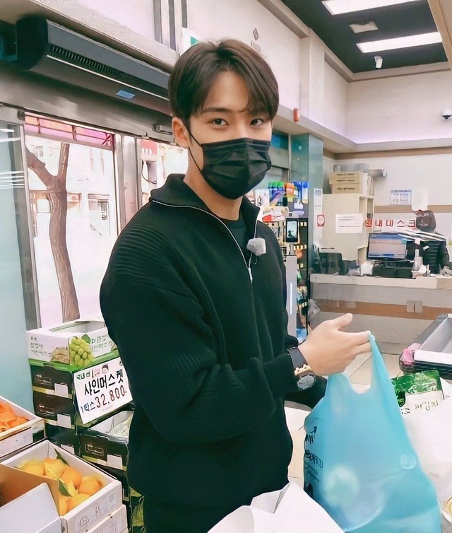 3 kiểu đàn ông dễ khổ vì tiền- Ảnh 1.