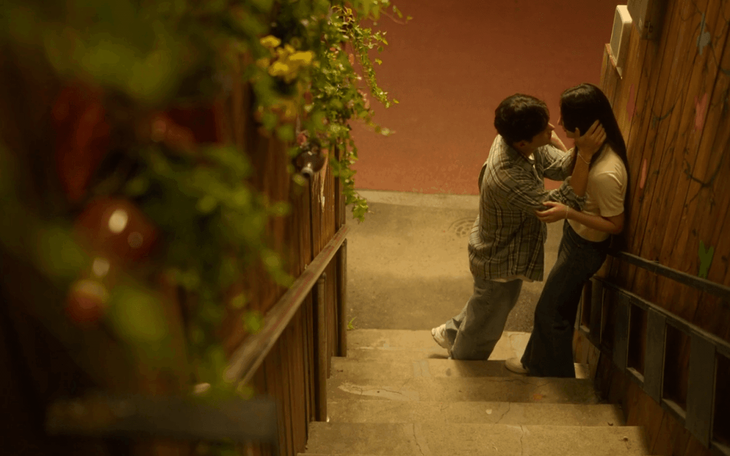 Vào xem phim 18+ Hàn Quốc đang hot này khẩn trương: Nữ chính đẹp khó tin, ai bỏ lỡ thì thiệt ráng chịu