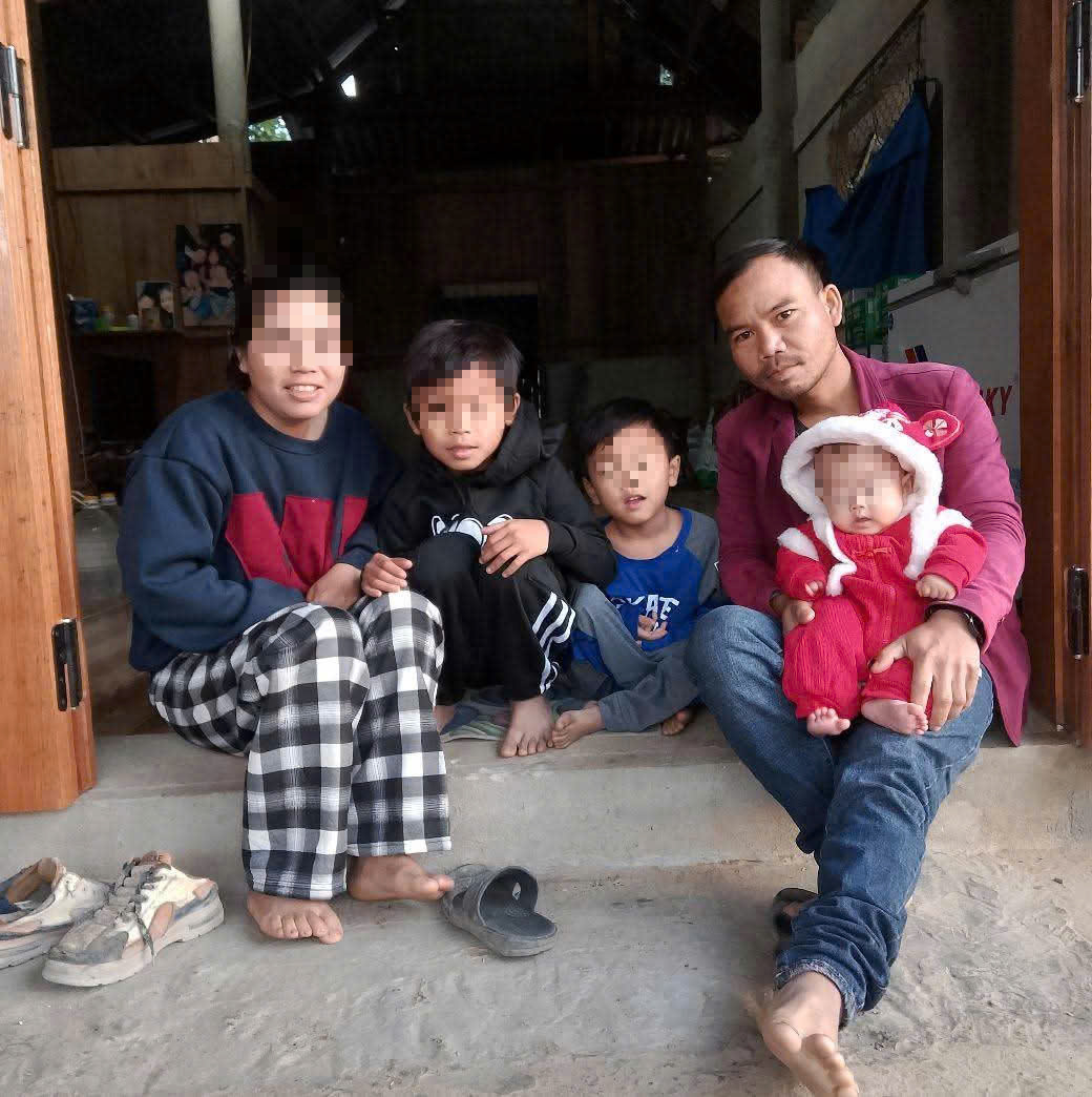 Người mẹ 32 tuổi bị lũ cuốn trôi để lại 3 đứa trẻ tội nghiệp- Ảnh 2. Người mẹ 32 tuổi bị lũ cuốn trôi để lại 3 đứa trẻ tội nghiệp- Ảnh 2.