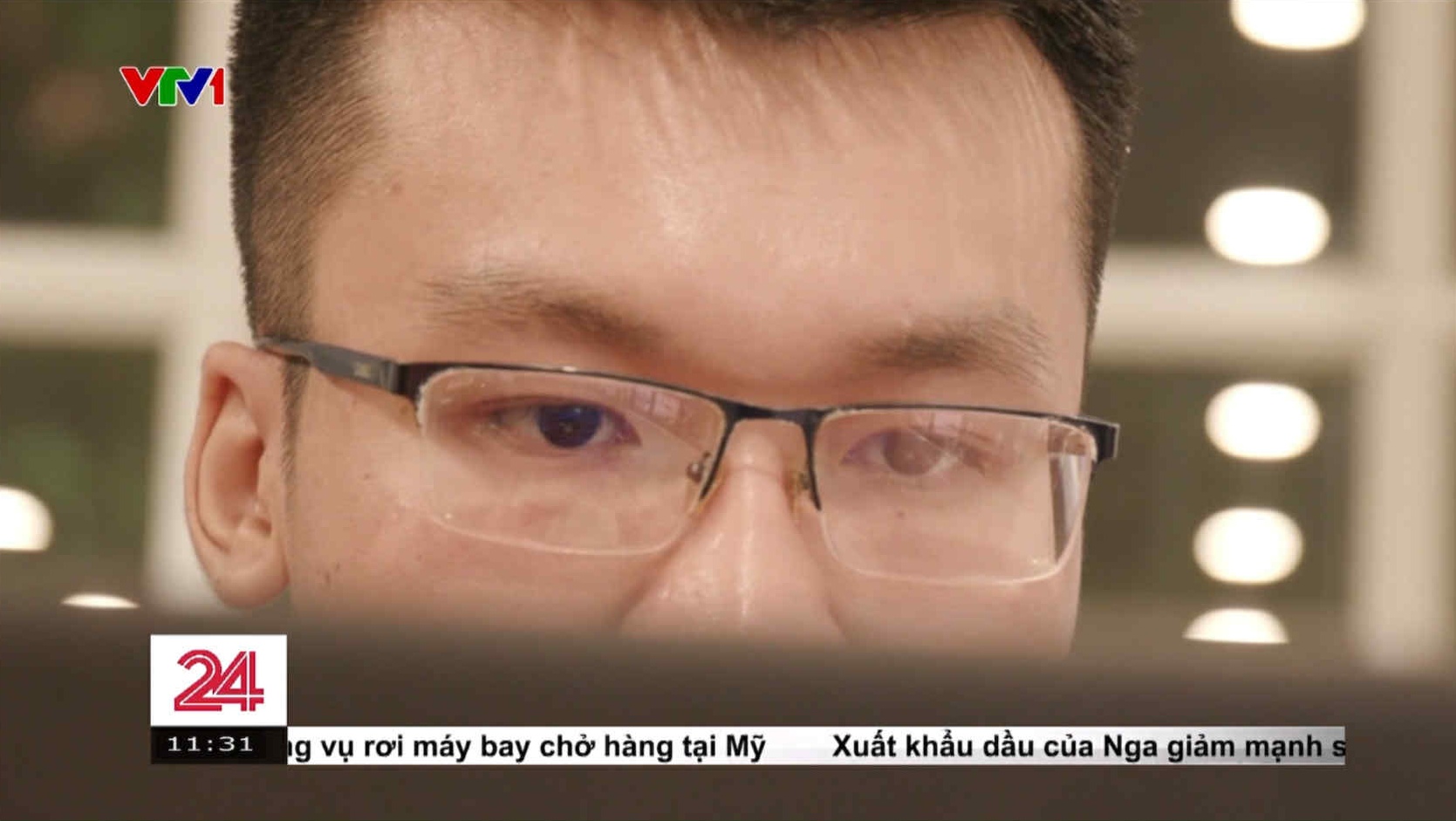 Chân dung quá bất ngờ của tác giả "Phở Anh Hai" trên VTV- Ảnh 2. Chân dung quá bất ngờ của tác giả "Phở Anh Hai" trên VTV- Ảnh 2.