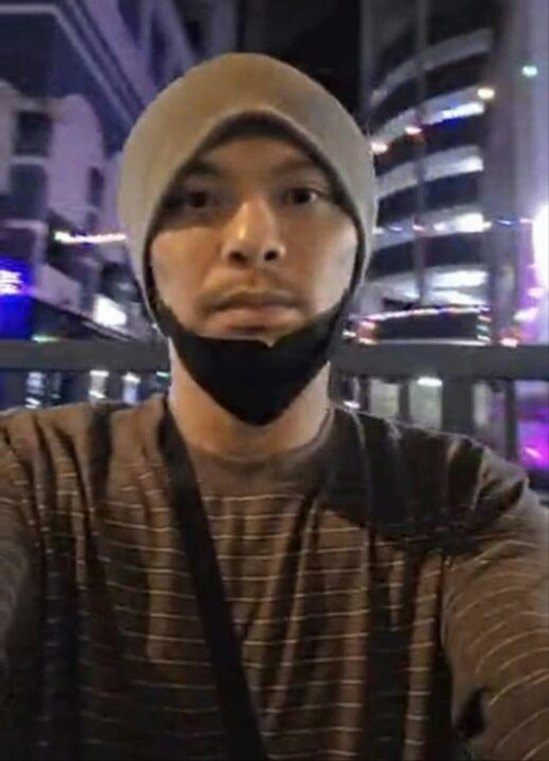 Vụ hot girl tử vong trong bồn tắm: Nam ca sĩ lộ diện sau truy nã- Ảnh 2.