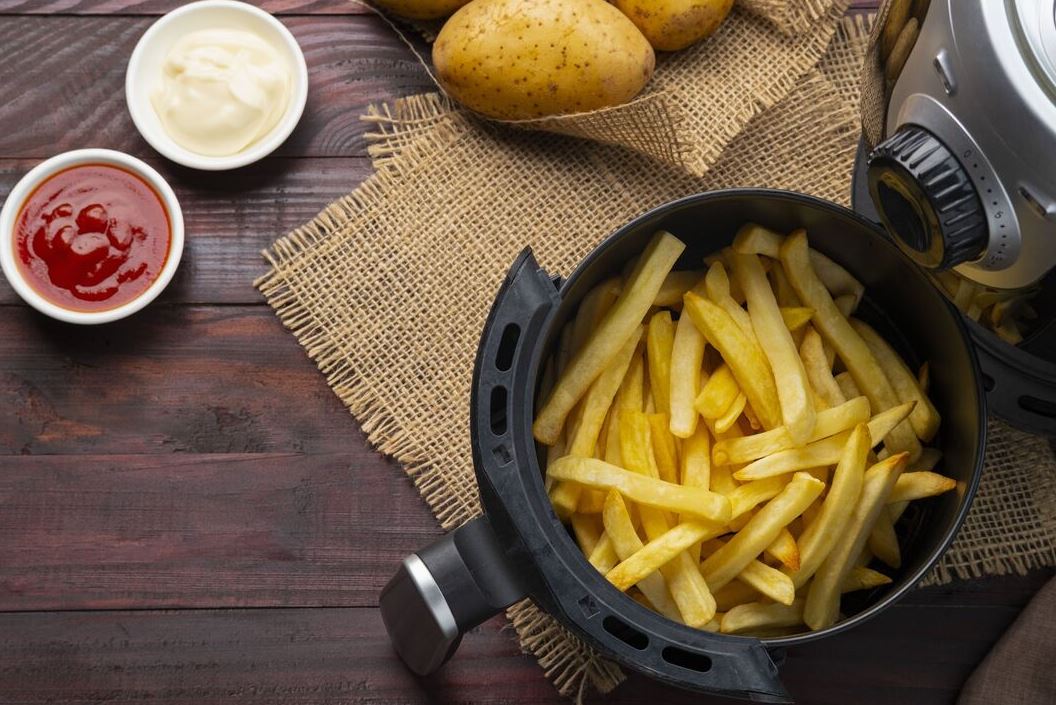Quy tắc 30 phút ai cũng cần biết khi sử dụng nồi chiên không dầu- Ảnh 1. Quy tắc 30 phút ai cũng cần biết khi sử dụng nồi chiên không dầu- Ảnh 1.