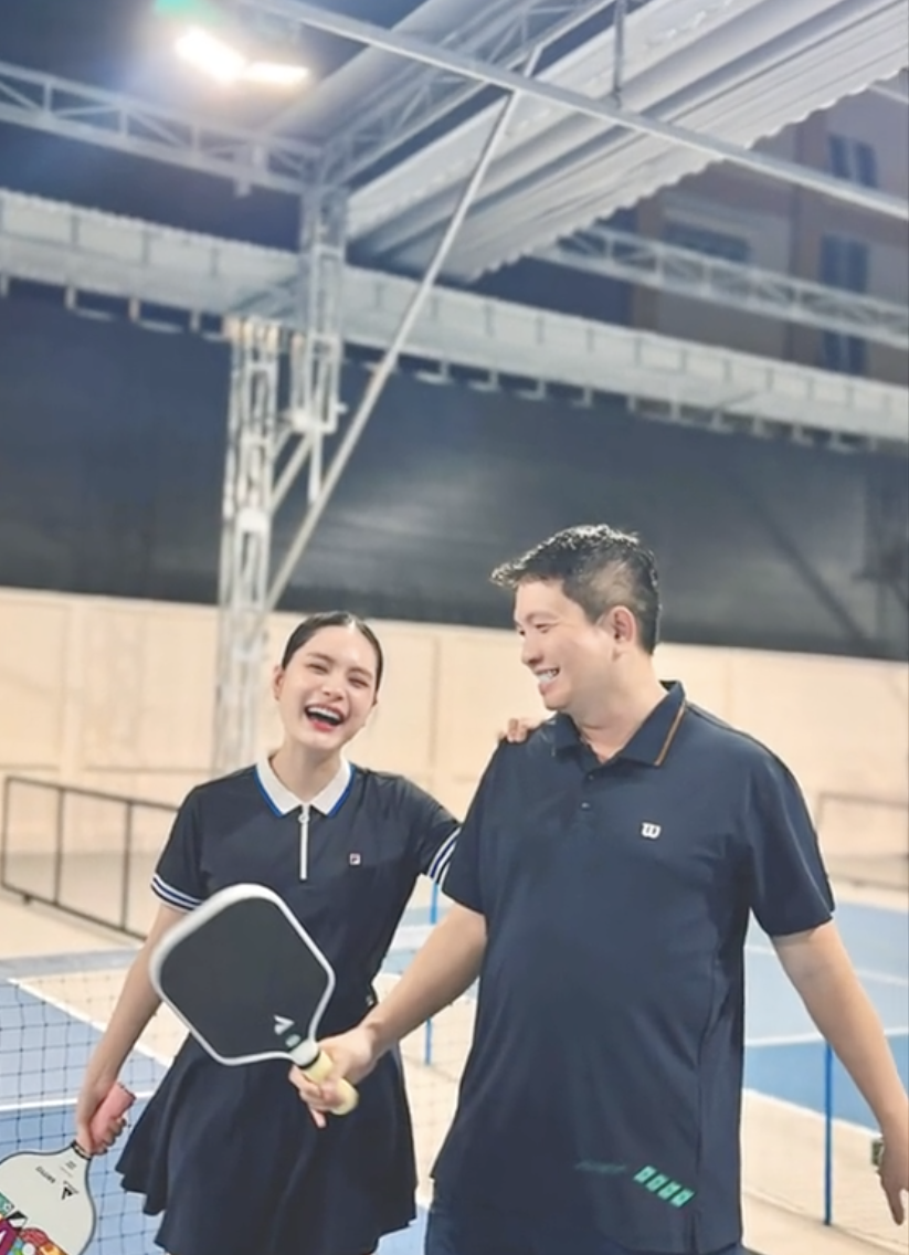 Đoàn Di Băng và Nguyễn Quốc Vũ chơi pickleball- Ảnh 2. Đoàn Di Băng và Nguyễn Quốc Vũ chơi pickleball- Ảnh 2.
