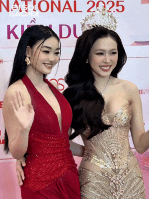 Lê Hoàng Phương lộ diện hậu "ồn ào" tình cảm với tình cũ Thiều Bảo Trâm, 1 nàng hậu khóc khi nhắc đến bà Phạm Kim Dung- Ảnh 5. Lê Hoàng Phương lộ diện hậu "ồn ào" tình cảm với tình cũ Thiều Bảo Trâm, 1 nàng hậu khóc khi nhắc đến bà Phạm Kim Dung- Ảnh 5.