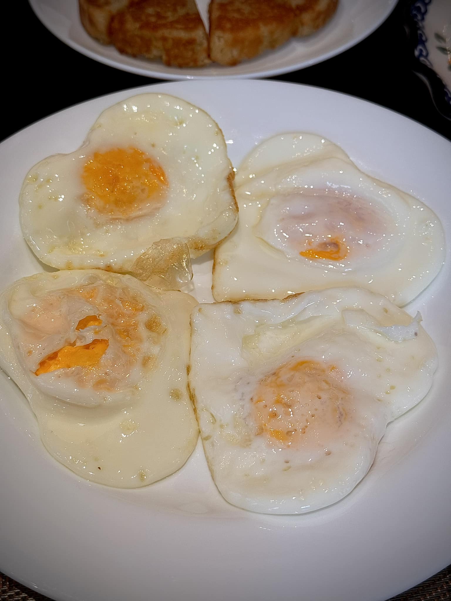 Bữa cơm Đoàn Di Băng làm cho Nguyễn Quốc Vũ- Ảnh 5. Bữa cơm Đoàn Di Băng làm cho Nguyễn Quốc Vũ- Ảnh 5.