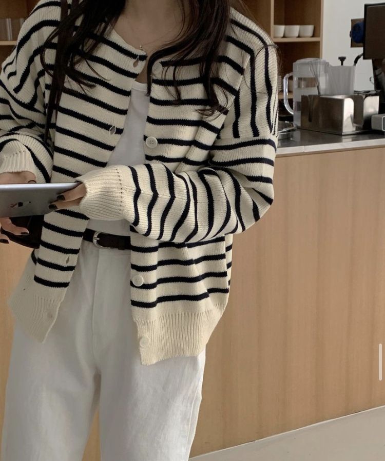 5 item trong tủ đồ mùa lạnh giúp nàng mặc đẹp- Ảnh 1. 5 item trong tủ đồ mùa lạnh giúp nàng mặc đẹp- Ảnh 1.