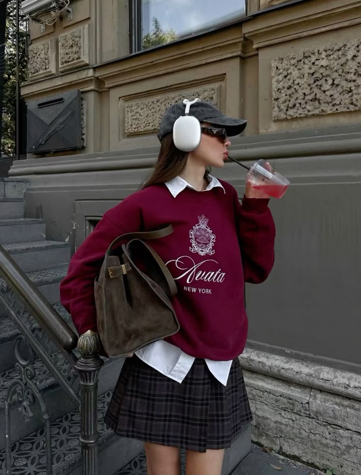 5 item trong tủ đồ mùa lạnh giúp nàng mặc đẹp- Ảnh 20. 5 item trong tủ đồ mùa lạnh giúp nàng mặc đẹp- Ảnh 20.