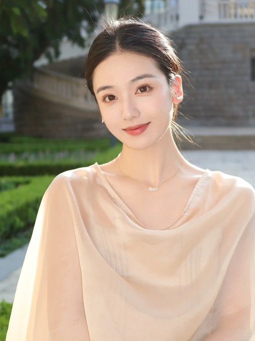 Phụ nữ có 4 nét tướng này, càng qua năm tháng, chồng càng thương yêu, gia đình càng thịnh vượng!- Ảnh 1.