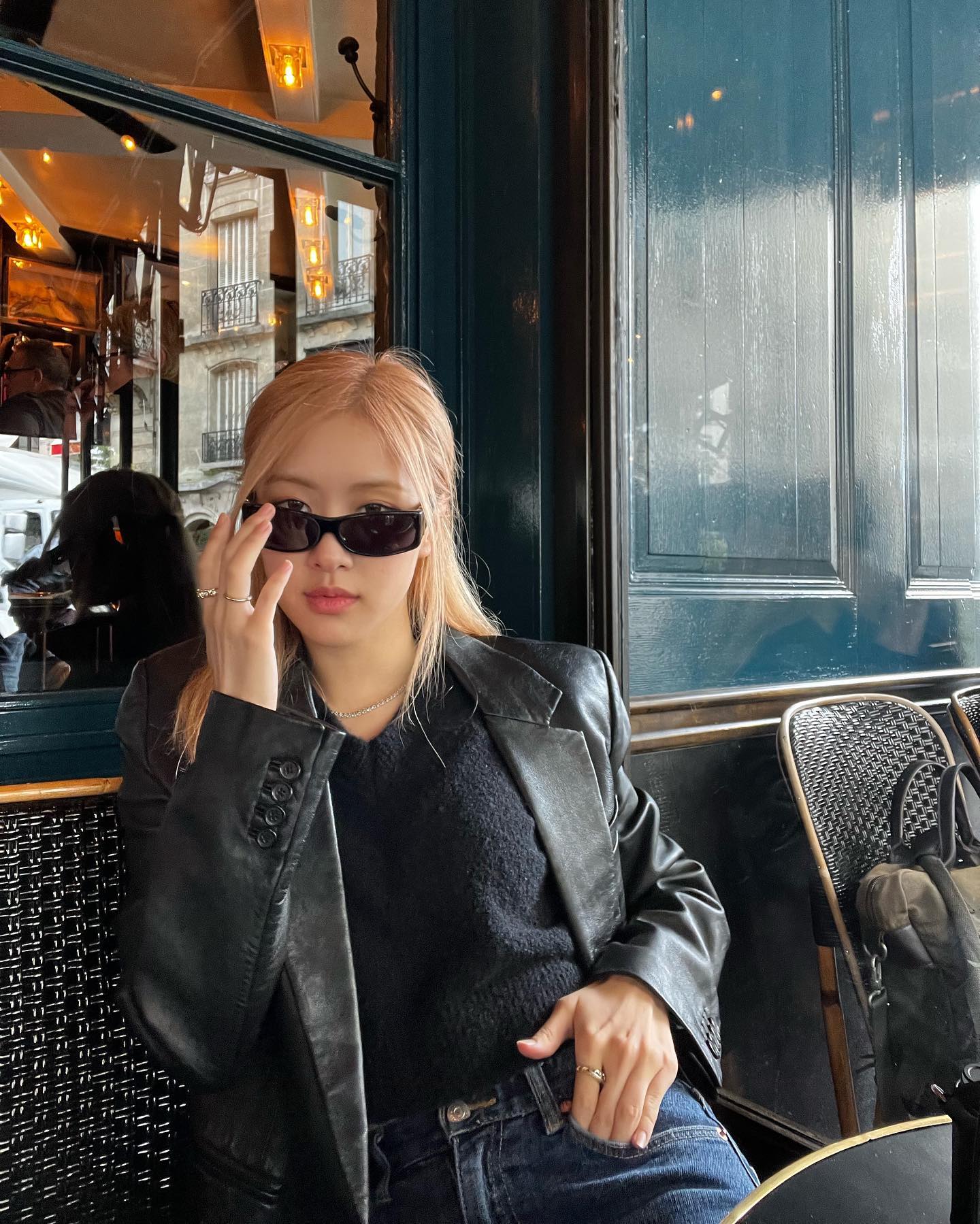 Sao Hàn luôn mặc đồ đơn giản nhưng rất sang, tất cả là nhờ 5 item- Ảnh 2.