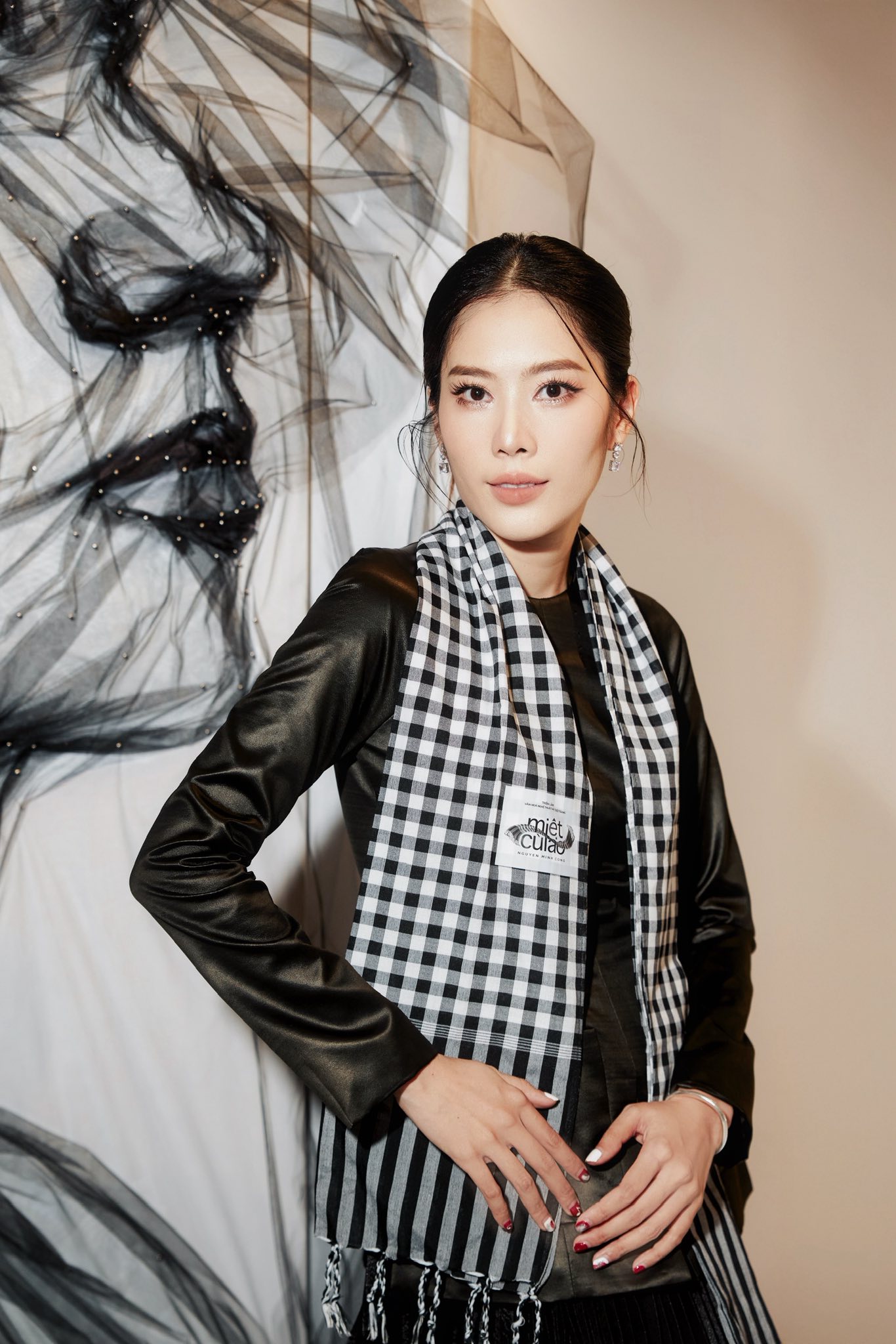 Nam Em hé lộ về đám cưới- Ảnh 5. Nam Em hé lộ về đám cưới- Ảnh 5.