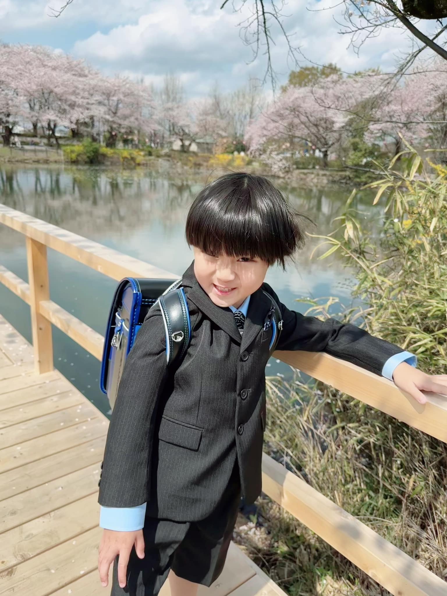 Bé Sa nhà Quỳnh Trần JP đã 8 tuổi: Cao gần bằng mẹ, vẫn chuộng tóc mái ngố thương hiệu, biểu cảm “thánh meme” vẫn đỉnh như xưa- Ảnh 19.