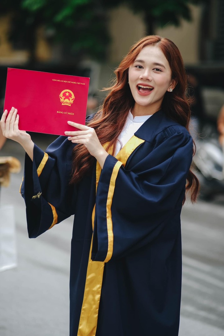 Cô gái 10X chinh phục 4 học bổng thạc sĩ quốc tế- Ảnh 1.