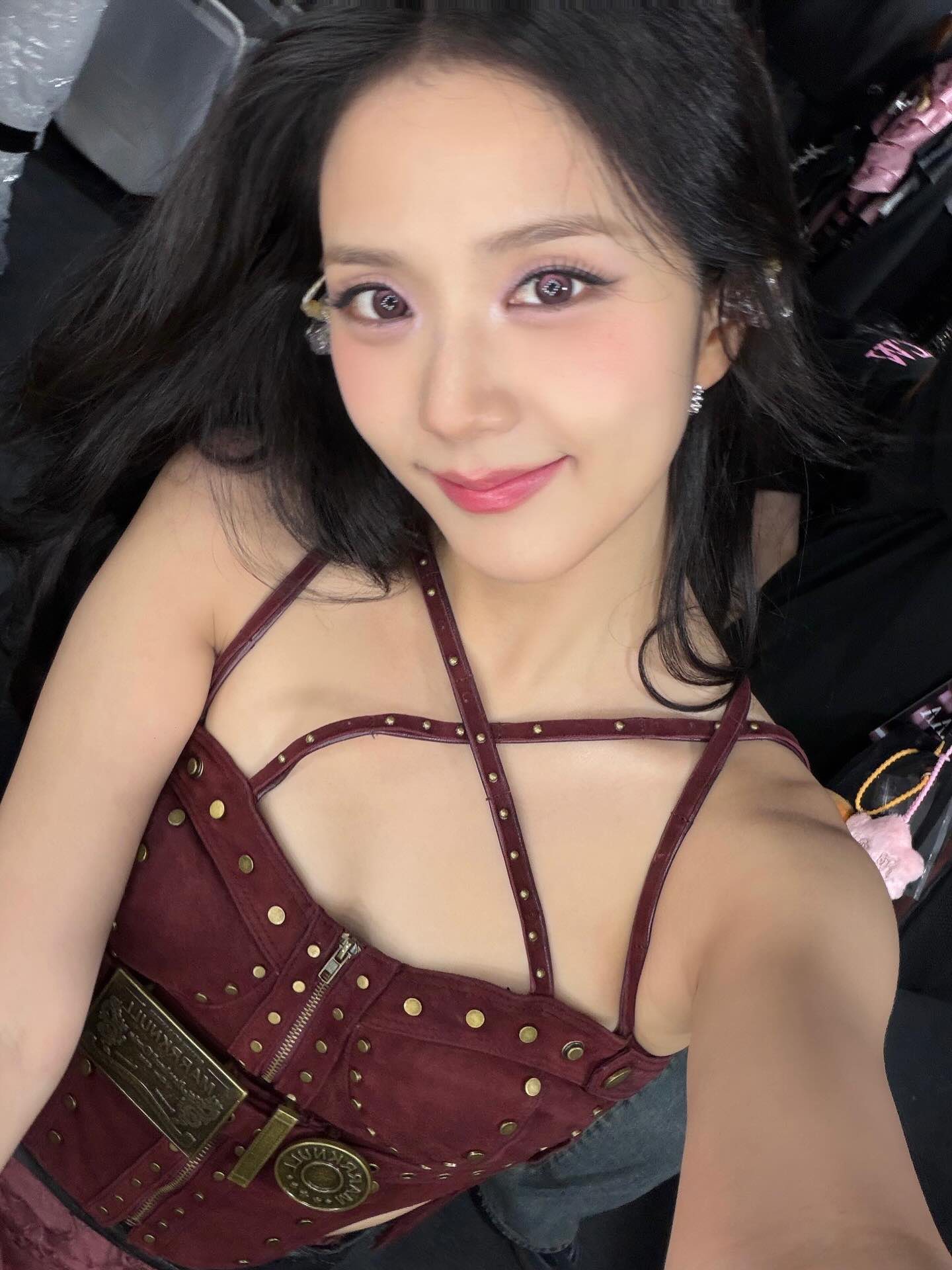 10 giây của thành viên đẹp nhất BLACKPINK khiến cõi mạng chê cười- Ảnh 11. 10 giây của thành viên đẹp nhất BLACKPINK khiến cõi mạng chê cười- Ảnh 11.