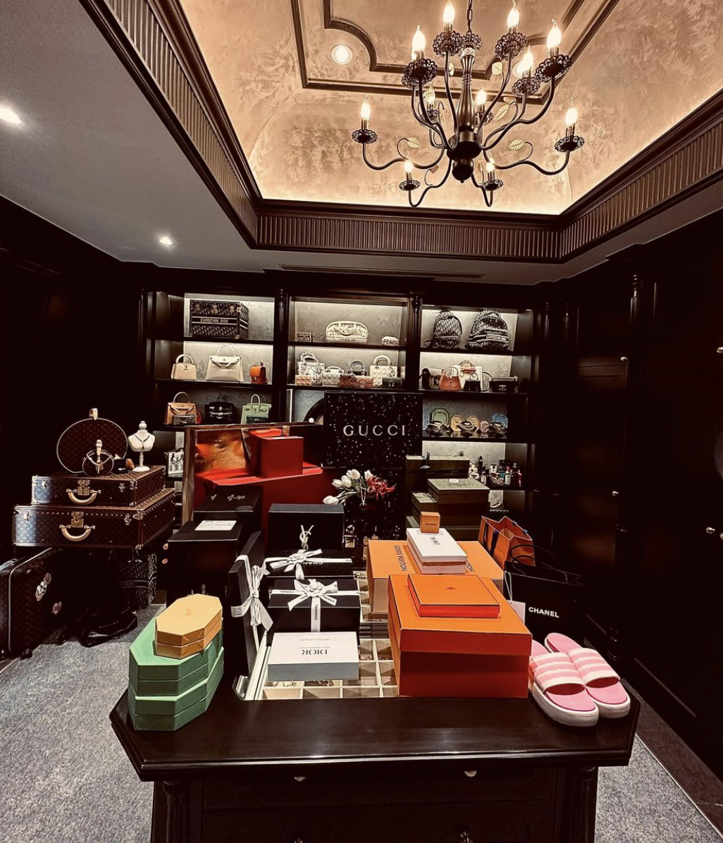 BST túi hàng hiệu của Đoàn Di Băng: Hermès đựng cún cưng, Dior và Chanel để đi chợ- Ảnh 8. BST túi hàng hiệu của Đoàn Di Băng: Hermès đựng cún cưng, Dior và Chanel để đi chợ- Ảnh 8.