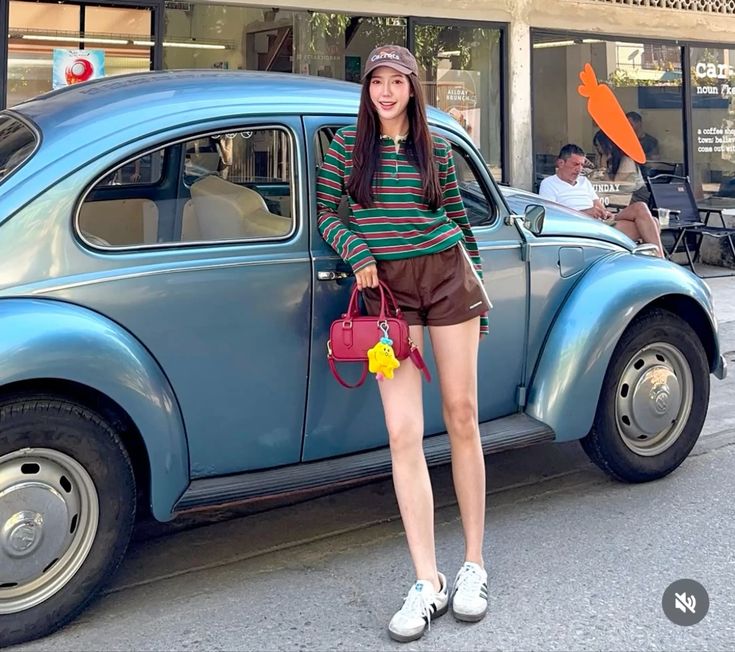 5 item trong tủ đồ mùa lạnh giúp nàng mặc đẹp- Ảnh 17. 5 item trong tủ đồ mùa lạnh giúp nàng mặc đẹp- Ảnh 17.