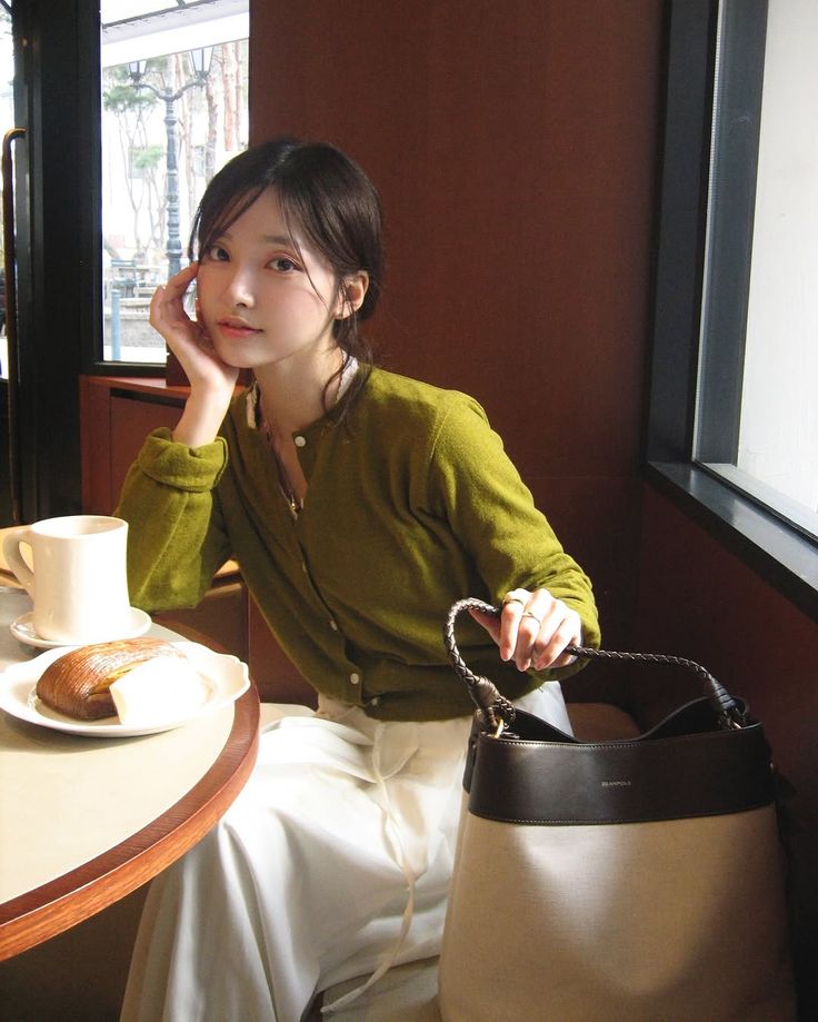 12 con giáp mặc màu gì trong cuối năm để đầu 2026 Bính Ngọ lộc tài đầy nhà?- Ảnh 5.