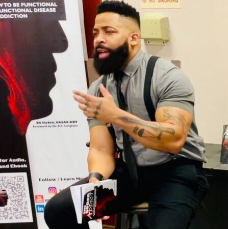 Chuyên gia tư vấn cai rượu say xỉn tông xe đâm chết 4 người- Ảnh 1. Chuyên gia tư vấn cai rượu say xỉn tông xe đâm chết 4 người- Ảnh 1.