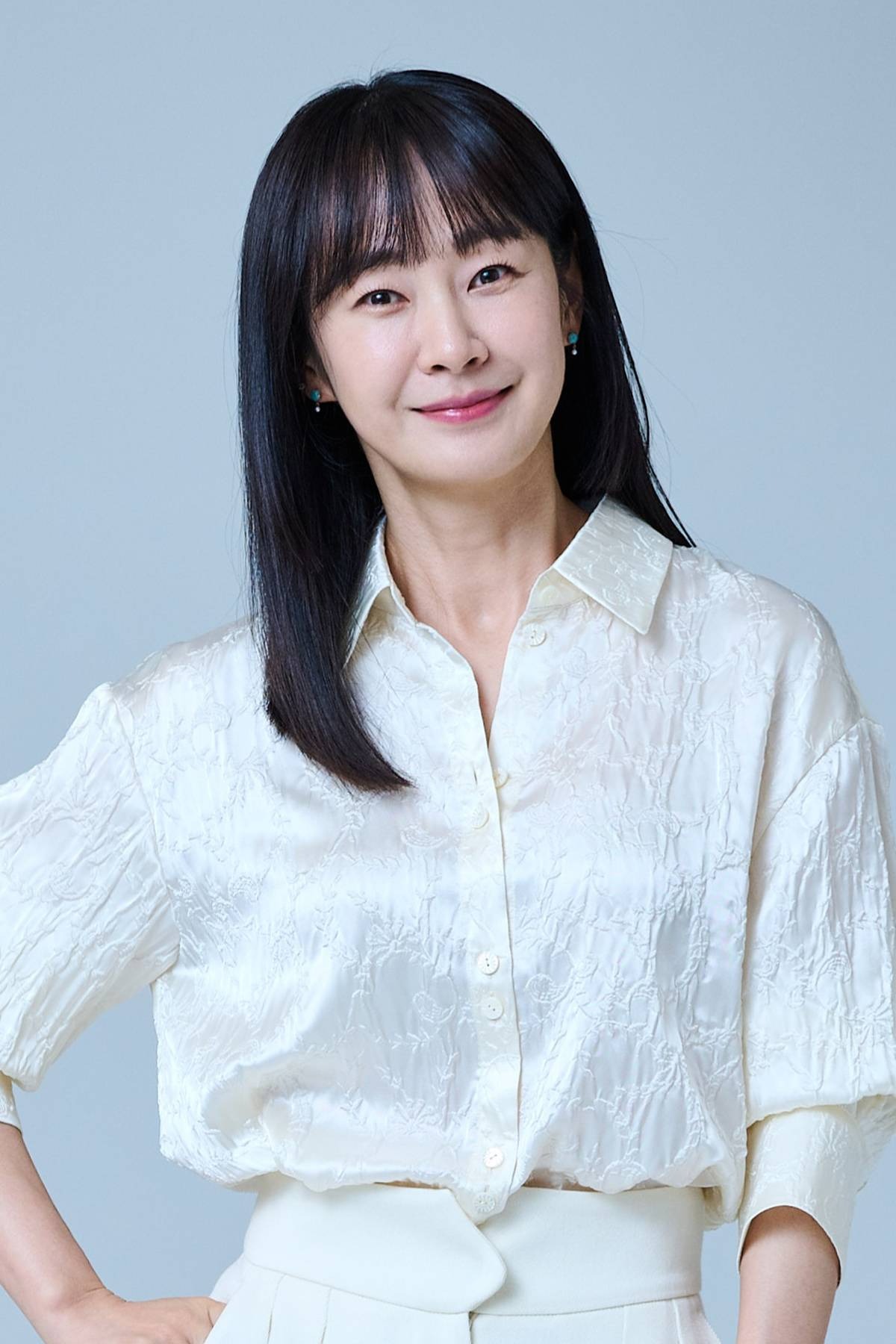 Minh tinh 50 tuổi đẹp tới mức khiến Minh tinh 50 tuổi đẹp tới mức khiến