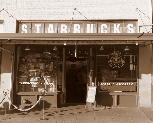 Quá khứ của Starbucks- Ảnh 1.