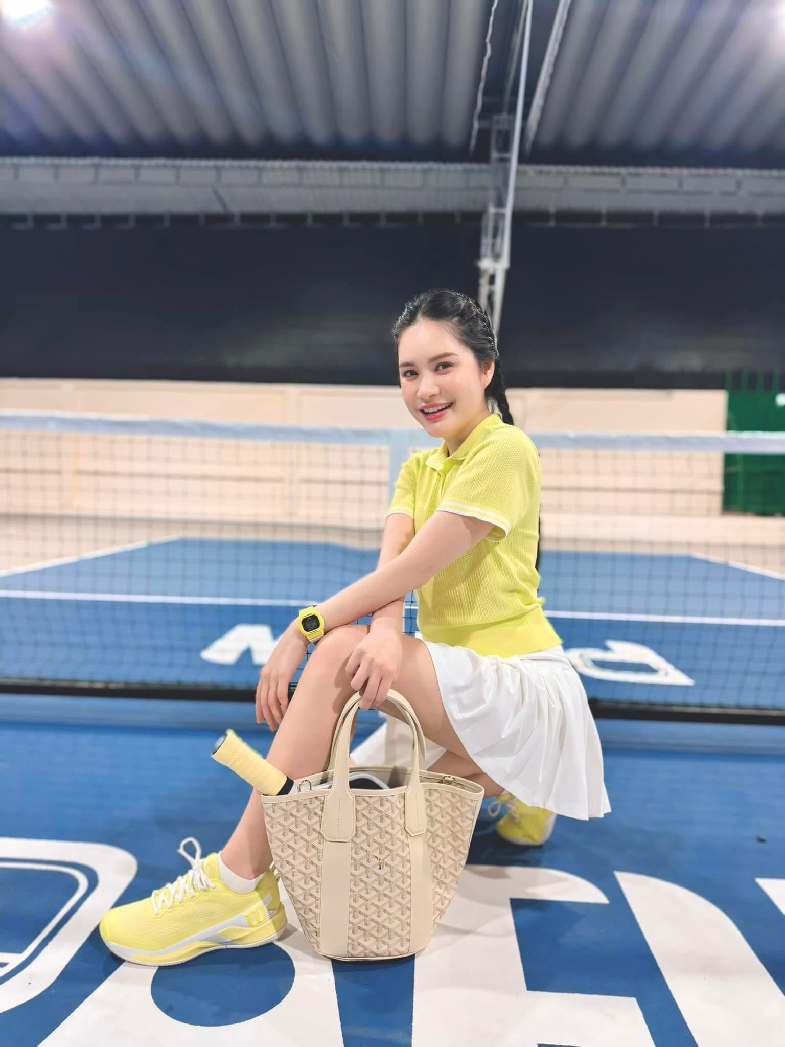 BST túi hàng hiệu của Đoàn Di Băng: Hermès đựng cún cưng, Dior và Chanel để đi chợ- Ảnh 38. BST túi hàng hiệu của Đoàn Di Băng: Hermès đựng cún cưng, Dior và Chanel để đi chợ- Ảnh 38.