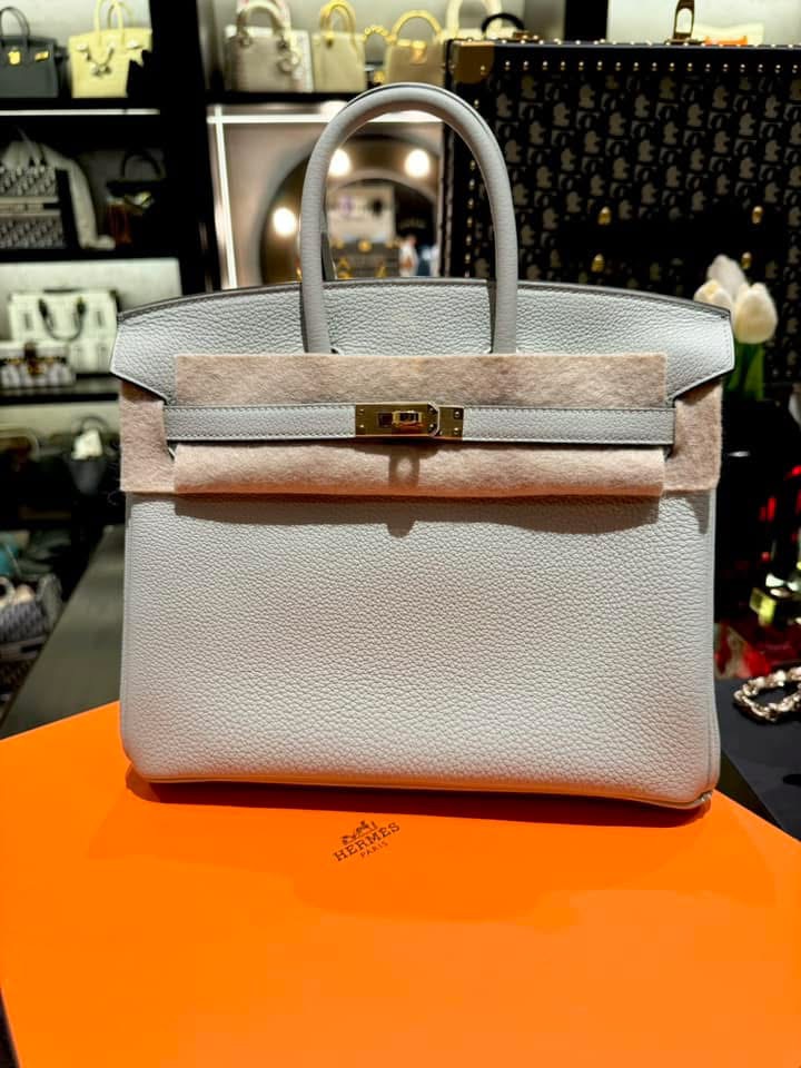 BST túi hàng hiệu của Đoàn Di Băng: Hermès đựng cún cưng, Dior và Chanel để đi chợ- Ảnh 14. BST túi hàng hiệu của Đoàn Di Băng: Hermès đựng cún cưng, Dior và Chanel để đi chợ- Ảnh 14.