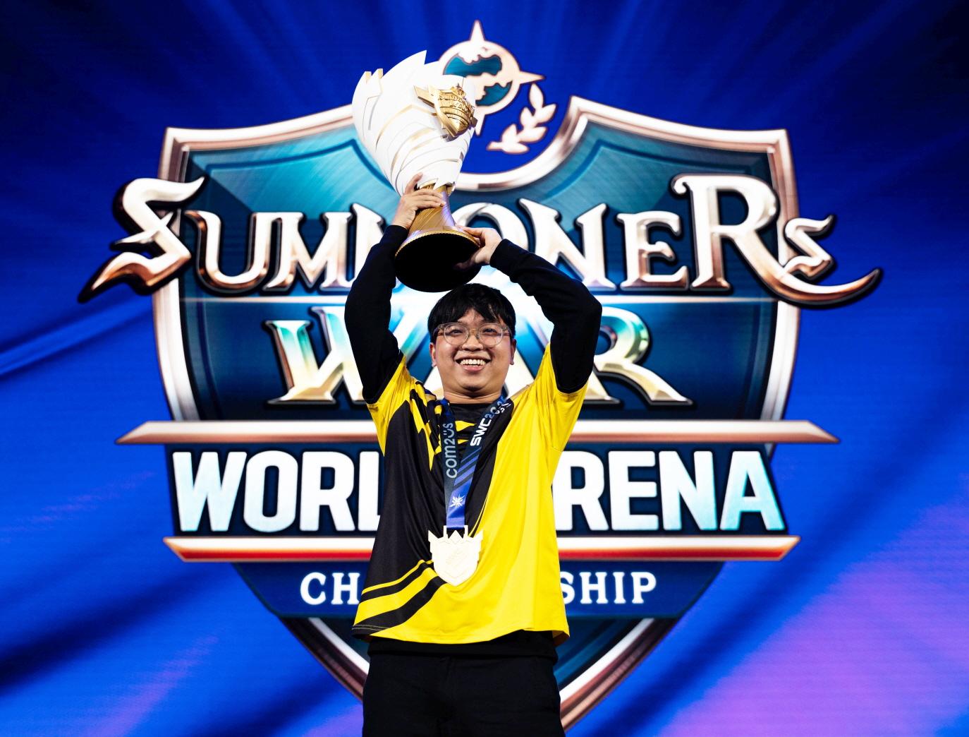 Tin vui chấn động từ Summoners War: Tuyển Thủ Việt Nam lên ngôi Vô Địch Thế Giới- Ảnh 1. Tin vui chấn động từ Summoners War: Tuyển Thủ Việt Nam lên ngôi Vô Địch Thế Giới- Ảnh 1.