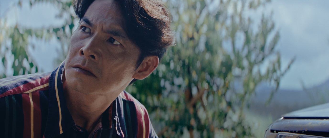 “Trái tim què quặt”: Câu chuyện tình yêu không lỗi thời trong bối cảnh những năm 90- Ảnh 3. “Trái tim què quặt”: Câu chuyện tình yêu không lỗi thời trong bối cảnh những năm 90- Ảnh 3.