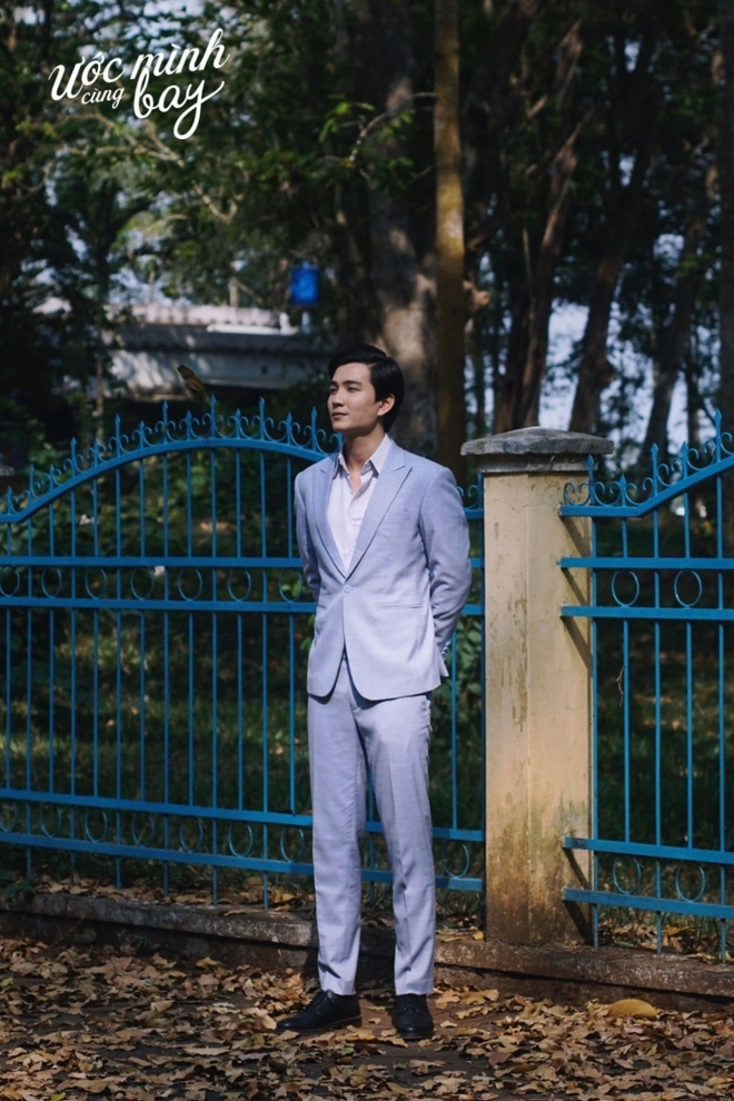 10 tổng tài đẹp nhất Việt Nam: Mạnh Trường chỉ xếp thứ 5, hạng 1 visual sát thương cực mạnh- Ảnh 3. 10 tổng tài đẹp nhất Việt Nam: Mạnh Trường chỉ xếp thứ 5, hạng 1 visual sát thương cực mạnh- Ảnh 3.